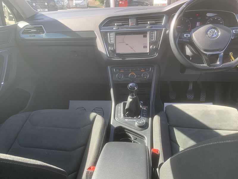 Volkswagen 2.0 TDI BlueMotion Tech SEL SUV 5dr Diesel Manual 4Motion Euro 6 (s/s) (150 ps)