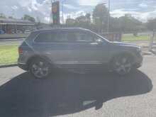 Volkswagen 2.0 TDI BlueMotion Tech SEL SUV 5dr Diesel Manual 4Motion Euro 6 (s/s) (150 ps)