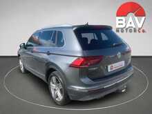 Volkswagen 2.0 TDI BlueMotion Tech SEL SUV 5dr Diesel Manual 4Motion Euro 6 (s/s) (150 ps)