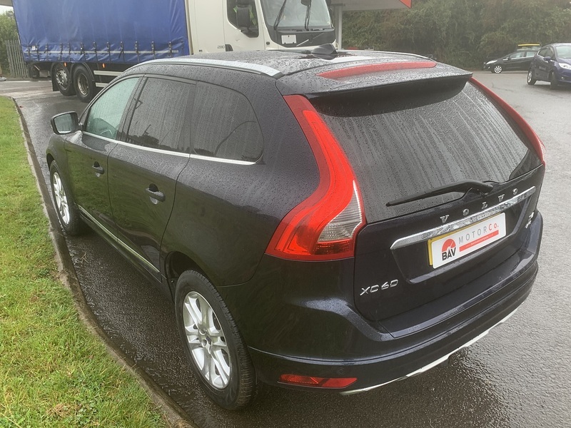 Volvo 2.4 D4 SE Lux Nav SUV 5dr Diesel Auto AWD Euro 6 (s/s) (190 ps)