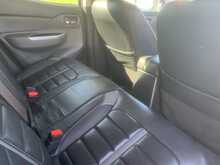 Mitsubishi 2.4 DI-D DC Barbarian Pickup Double Cab 4dr Diesel Auto 4WD Euro 5 (178 ps)