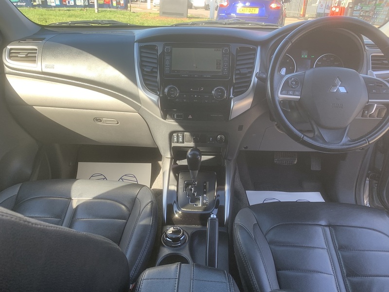 Mitsubishi 2.4 DI-D DC Barbarian Pickup Double Cab 4dr Diesel Auto 4WD Euro 5 (178 ps)