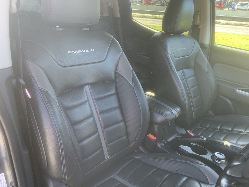 Mitsubishi 2.4 DI-D DC Barbarian Pickup Double Cab 4dr Diesel Auto 4WD Euro 5 (178 ps)