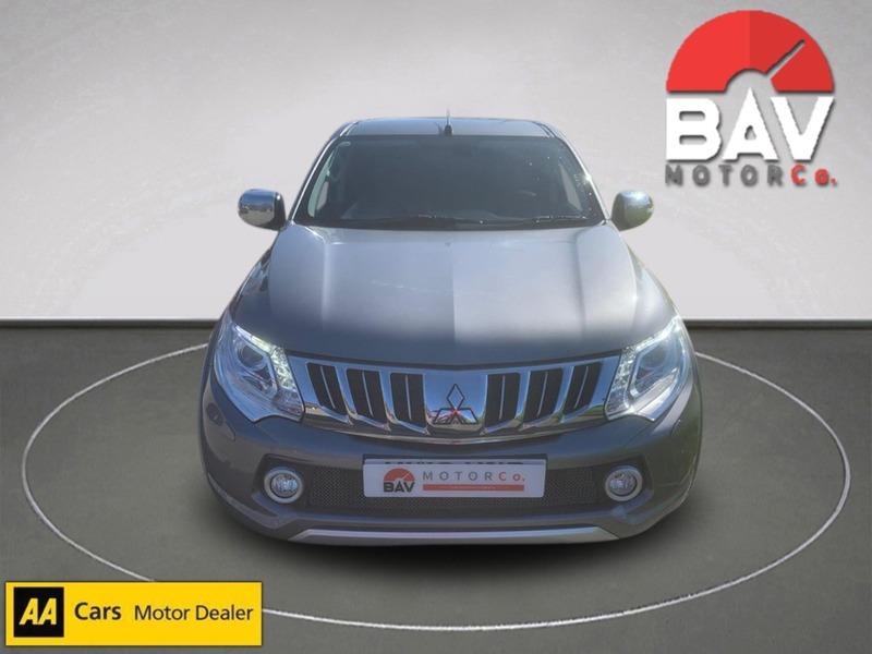 Mitsubishi 2.4 DI-D DC Barbarian Pickup Double Cab 4dr Diesel Auto 4WD Euro 5 (178 ps)