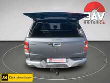 Mitsubishi 2.4 DI-D DC Barbarian Pickup Double Cab 4dr Diesel Auto 4WD Euro 5 (178 ps)