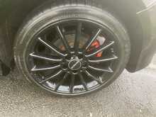 Mercedes-Benz 2.1 A200d AMG Line (Premium) Hatchback 5dr Diesel 7G-DCT Euro 6 (s/s) (136 ps)