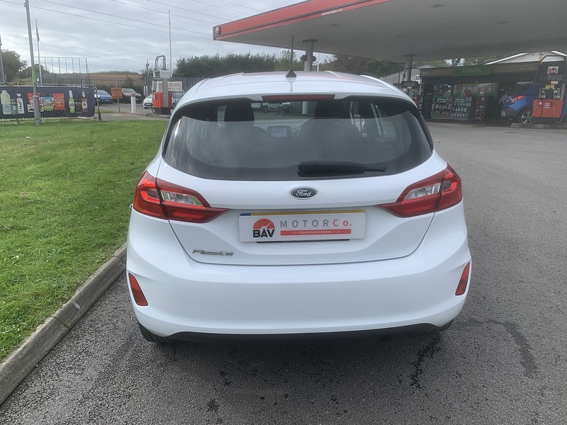 Ford 1.5 TDCi Zetec Hatchback 5dr Diesel Manual Euro 6 (s/s) (85 ps)