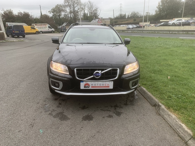 Volvo 2.4 D5 SE Estate 5dr Diesel Geartronic AWD Euro 5 (205 ps)