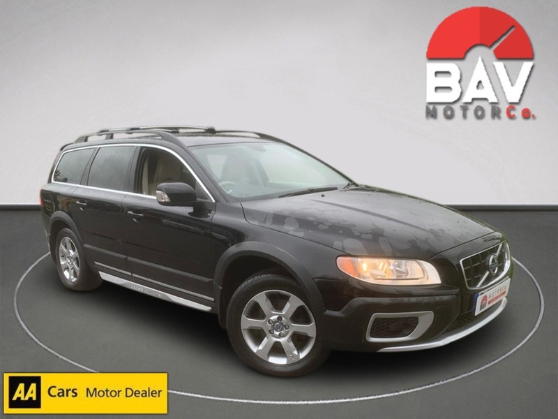 Volvo 2.4 D5 SE Estate 5dr Diesel Geartronic AWD Euro 5 (205 ps)