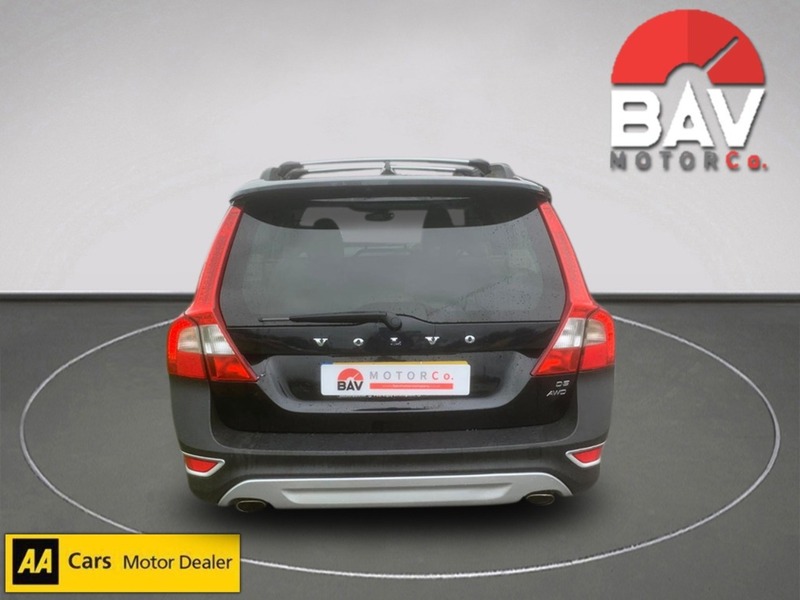 Volvo 2.4 D5 SE Estate 5dr Diesel Geartronic AWD Euro 5 (205 ps)