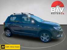 Dacia 0.9 TCe Laureate Hatchback 5dr Petrol Manual Euro 6 (s/s) (90 ps)