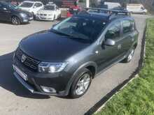 Dacia 0.9 TCe Laureate Hatchback 5dr Petrol Manual Euro 6 (s/s) (90 ps)