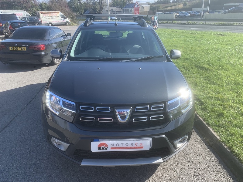 Dacia 0.9 TCe Laureate Hatchback 5dr Petrol Manual Euro 6 (s/s) (90 ps)