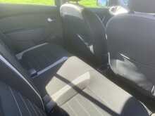 Dacia 0.9 TCe Laureate Hatchback 5dr Petrol Manual Euro 6 (s/s) (90 ps)