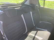 Dacia 0.9 TCe Laureate Hatchback 5dr Petrol Manual Euro 6 (s/s) (90 ps)