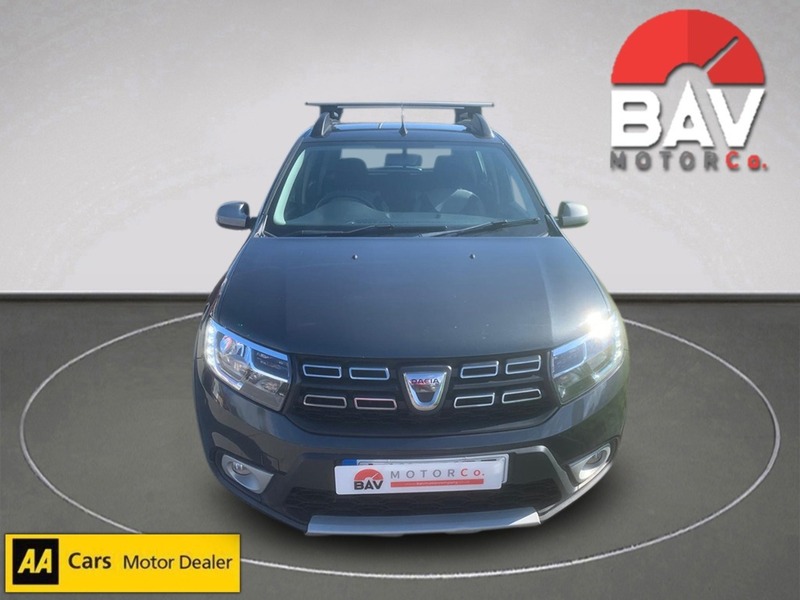 Dacia 0.9 TCe Laureate Hatchback 5dr Petrol Manual Euro 6 (s/s) (90 ps)