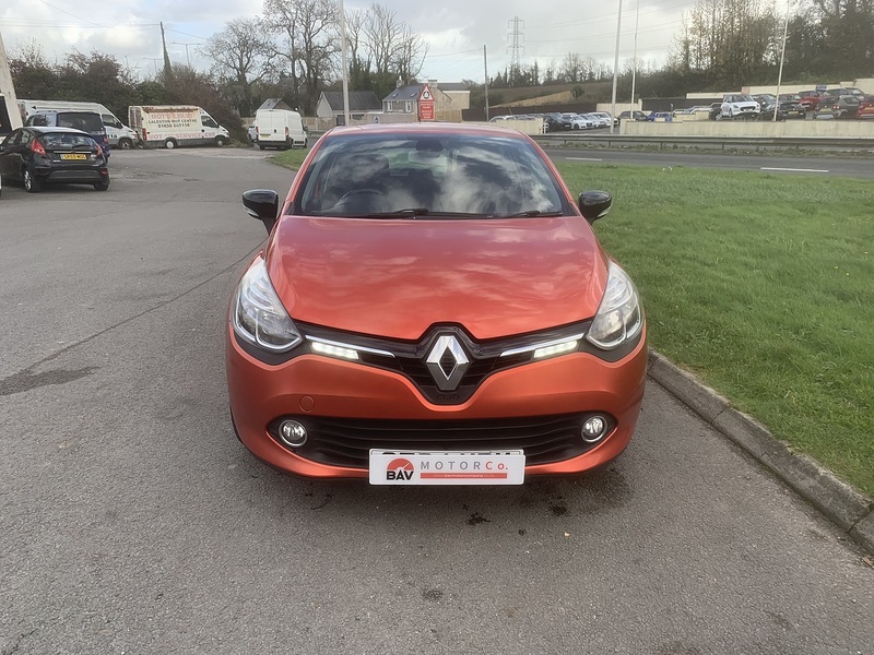 Renault 1.5 dCi Dynamique MediaNav Hatchback 5dr Diesel Manual Euro 5 (s/s) (90 ps)