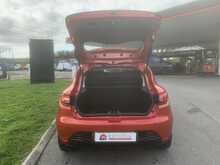 Renault 1.5 dCi Dynamique MediaNav Hatchback 5dr Diesel Manual Euro 5 (s/s) (90 ps)