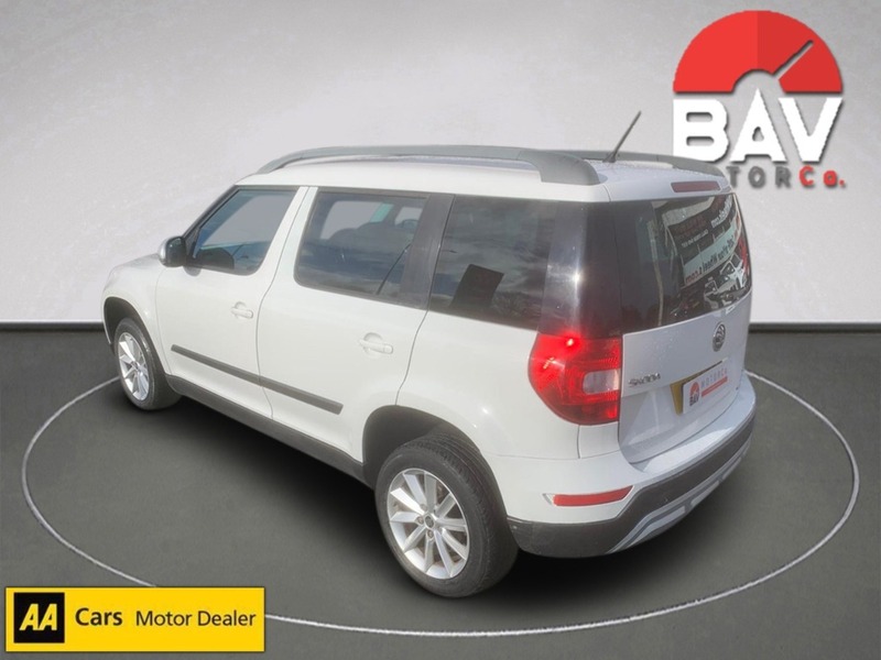 Skoda 1.6 TDI GreenLine II SE Outdoor 5dr Diesel Manual Euro 5 (s/s) (105 ps)