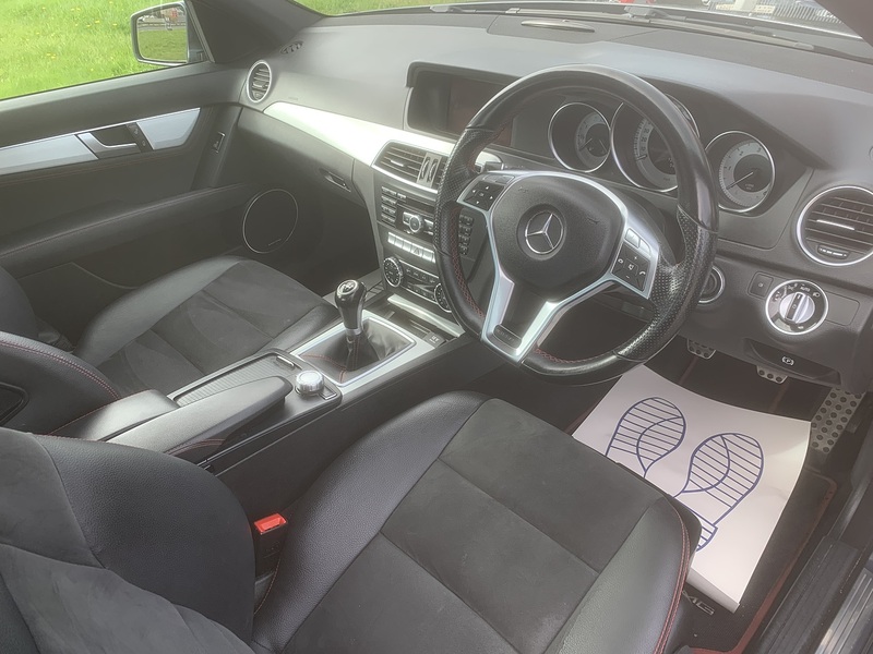 Mercedes-Benz 2.1 C220 CDI BlueEfficiency AMG Sport Plus Saloon 4dr Diesel Manual Euro 5 (s/s) (170 ps)
