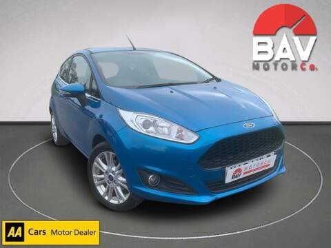 Ford 1.0T EcoBoost Zetec Hatchback 3dr Petrol Manual Euro 5 (s/s) (100 ps)