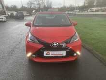 Toyota 1.0 VVT-i x-pression x-wave 5dr Petrol Manual Euro 5 Euro 5 (68 ps)
