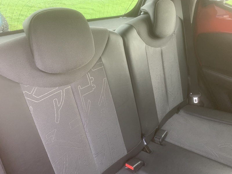 Toyota 1.0 VVT-i x-pression x-wave 5dr Petrol Manual Euro 5 Euro 5 (68 ps)