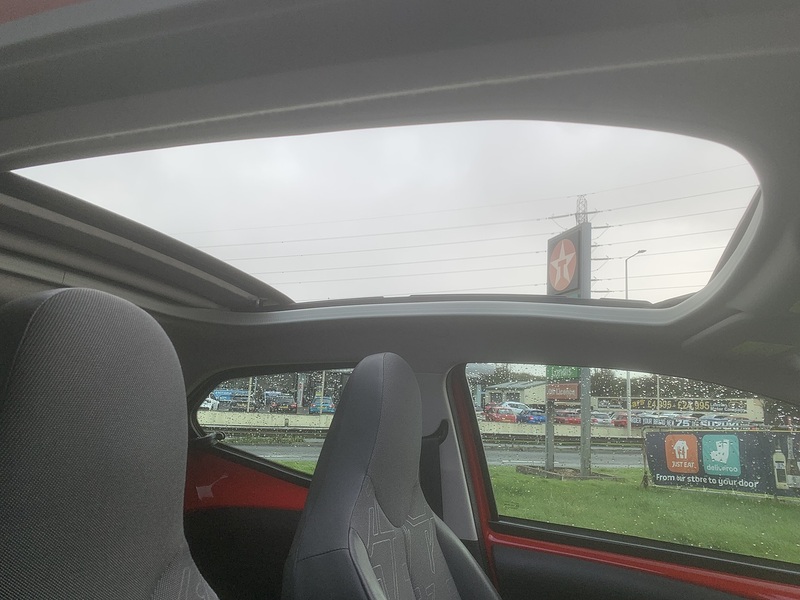 Toyota 1.0 VVT-i x-pression x-wave 5dr Petrol Manual Euro 5 Euro 5 (68 ps)