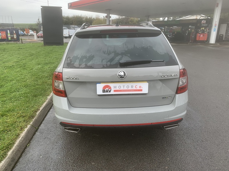 Skoda 2.0 TDI vRS Estate 5dr Diesel Manual Euro 5 (s/s) (184 ps)