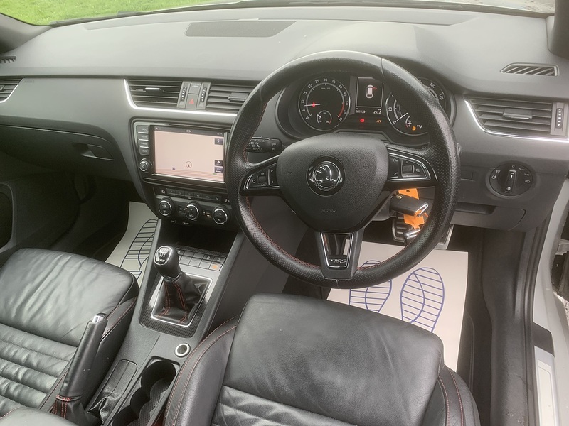 Skoda 2.0 TDI vRS Estate 5dr Diesel Manual Euro 5 (s/s) (184 ps)