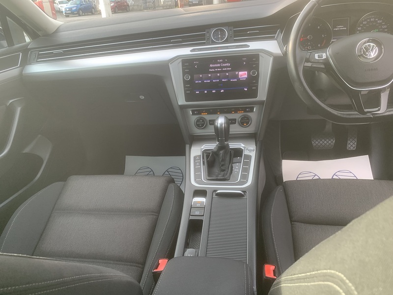 Volkswagen 2.0 TDI SE Business Estate 5dr Diesel DSG Euro 6 (s/s) (150 ps)