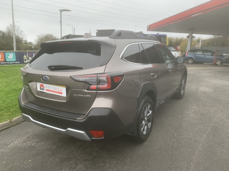 Subaru 2.5i Limited Estate 5dr Petrol Lineartronic 4WD Euro 6 (s/s) (169 ps)