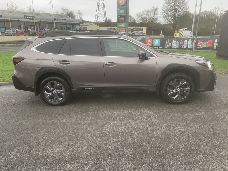 Subaru 2.5i Limited Estate 5dr Petrol Lineartronic 4WD Euro 6 (s/s) (169 ps)