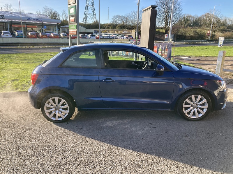 Audi 1.6 TDI Sport Hatchback 3dr Diesel Manual Euro 5 (s/s) (105 ps)