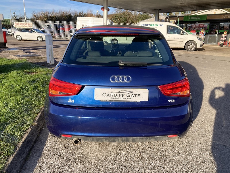 Audi 1.6 TDI Sport Hatchback 3dr Diesel Manual Euro 5 (s/s) (105 ps)