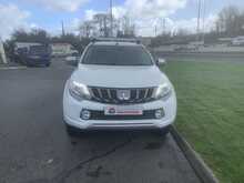 Mitsubishi 2.4 DI-D DC Barbarian Pickup Double Cab 4dr Diesel Auto 4WD Euro 6 (178 ps)