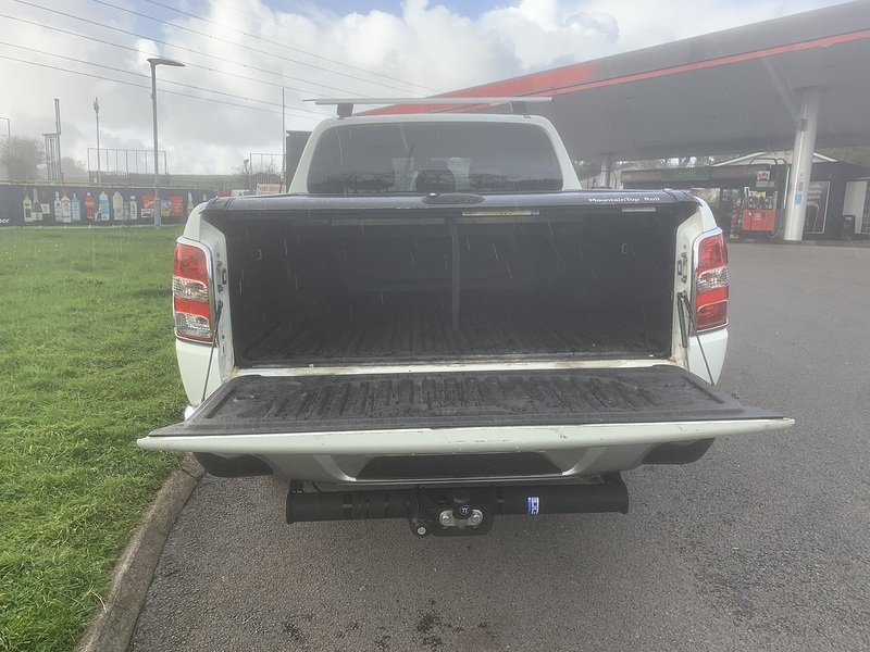 Mitsubishi 2.4 DI-D DC Barbarian Pickup Double Cab 4dr Diesel Auto 4WD Euro 6 (178 ps)