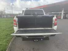 Mitsubishi 2.4 DI-D DC Barbarian Pickup Double Cab 4dr Diesel Auto 4WD Euro 6 (178 ps)
