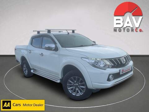 Mitsubishi 2.4 DI-D DC Barbarian Pickup Double Cab 4dr Diesel Auto 4WD Euro 6 (178 ps)