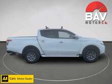 Mitsubishi 2.4 DI-D DC Barbarian Pickup Double Cab 4dr Diesel Auto 4WD Euro 6 (178 ps)