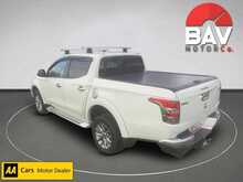 Mitsubishi 2.4 DI-D DC Barbarian Pickup Double Cab 4dr Diesel Auto 4WD Euro 6 (178 ps)