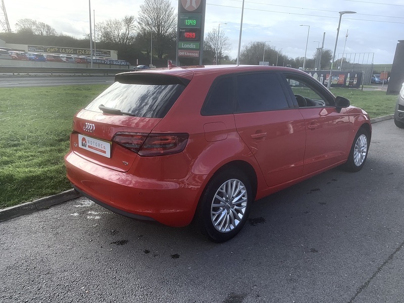 Audi 2.0 TDI SE Technik Sportback 5dr Diesel Manual Euro 6 (s/s) (150 ps)