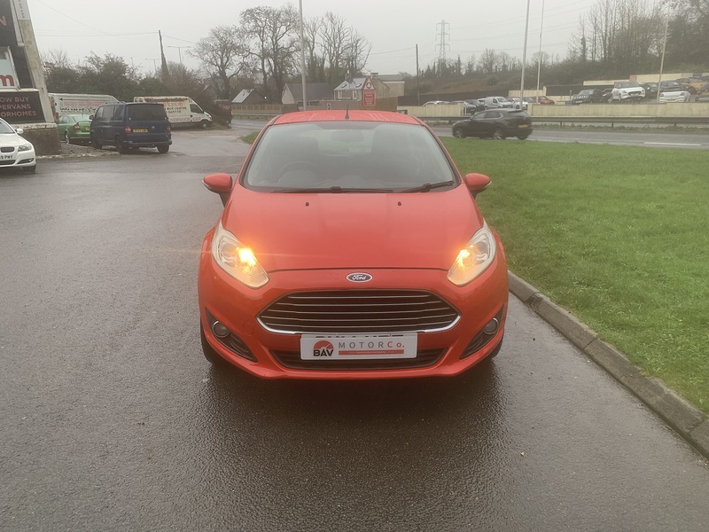 Ford 1.25 Zetec Hatchback 5dr Petrol Manual Euro 5 (82 ps)