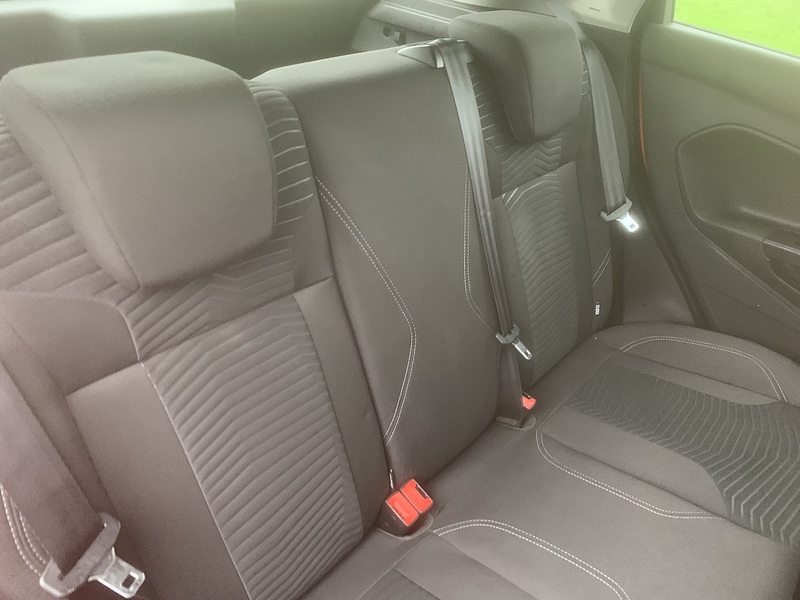 Ford 1.25 Zetec Hatchback 5dr Petrol Manual Euro 5 (82 ps)