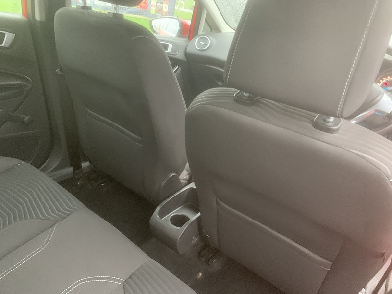 Ford 1.25 Zetec Hatchback 5dr Petrol Manual Euro 5 (82 ps)