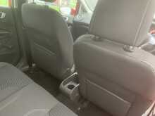 Ford 1.25 Zetec Hatchback 5dr Petrol Manual Euro 5 (82 ps)