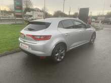 Renault 1.5 dCi Signature Nav Hatchback 5dr Diesel Manual Euro 6 (s/s) (110 ps)