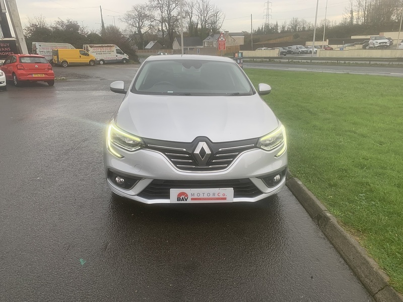 Renault 1.5 dCi Signature Nav Hatchback 5dr Diesel Manual Euro 6 (s/s) (110 ps)