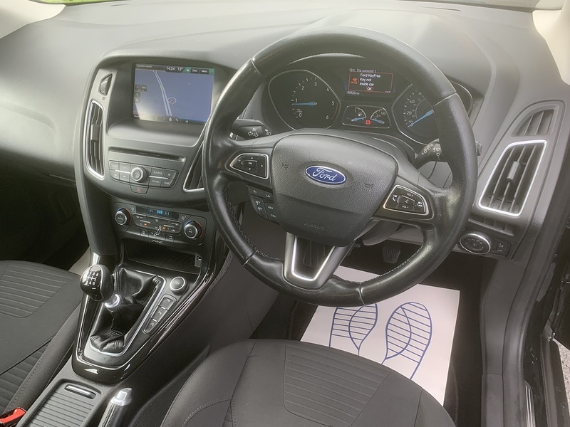 Ford 2.0 TDCi Titanium Hatchback 5dr Diesel Manual Euro 6 (s/s) (150 ps)