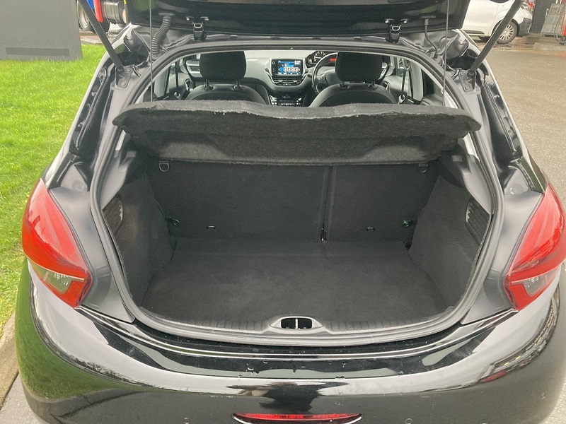 Peugeot 1.2 PureTech GPF GT Line Hatchback 5dr Petrol Manual Euro 6 (s/s) (110 ps)